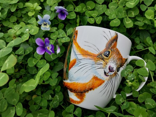Wyjątkowy, ręcznie malowany kubek Wiewiórka