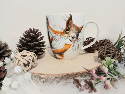 Wyjątkowy, ręcznie malowany kubek Wiewiórka