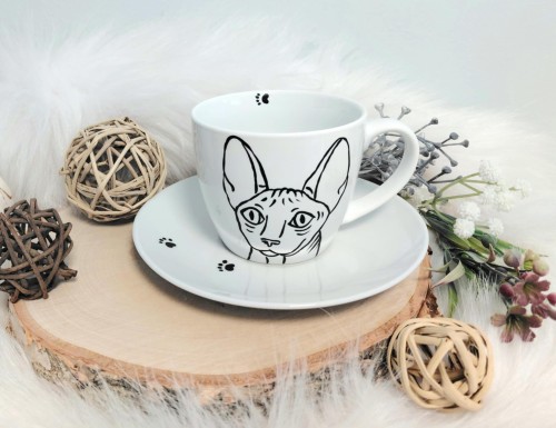 Wyjątkowa, ręcznie malowana filiżanka kot Sfinks.