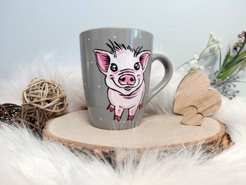 Wyjątkowy, ręcznie malowany kubek różowa Świnka