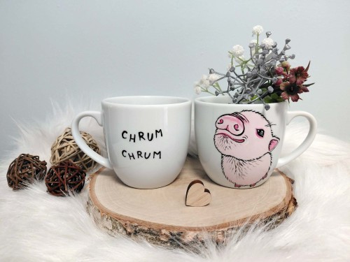 Wyjątkowy, ręcznie malowany kubek czarna Świnka