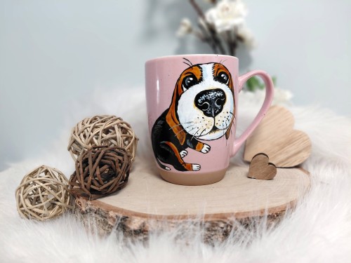 Wyjątkowy, ręcznie malowany kubek Beagle.